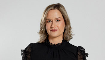 « Remettre la défense au cœur des fonctions de scientifique de la Défense » : la scientifique en chef de la Défense nationale apporte un regard pluridisciplinaire et une expérience liée à la transformation numérique dans un  rôle actualisé