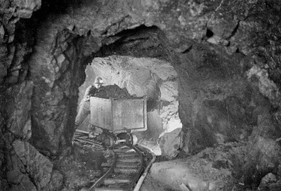 Première mine d'uranium du Canada 1