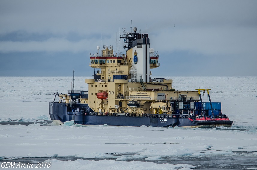 Brise glace suédois Oden 
