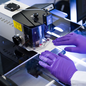 Le Laboratoire national de microbiologie lutte contre la résistance du VIH aux médicaments grâce à la recherche et aux tests